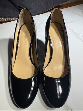 Michael Kors Black Patent Leather Round-Toe Heels